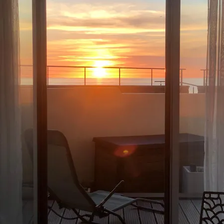 Super T2 A 2 Pas Des Plages Face Ocean Et Parking Prive Сент-Илер-де-Рье